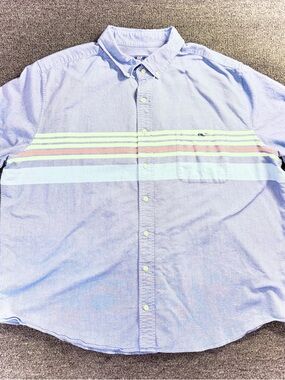Vineyard Vines Men’s Blue Button-Down Shirt with Stripe